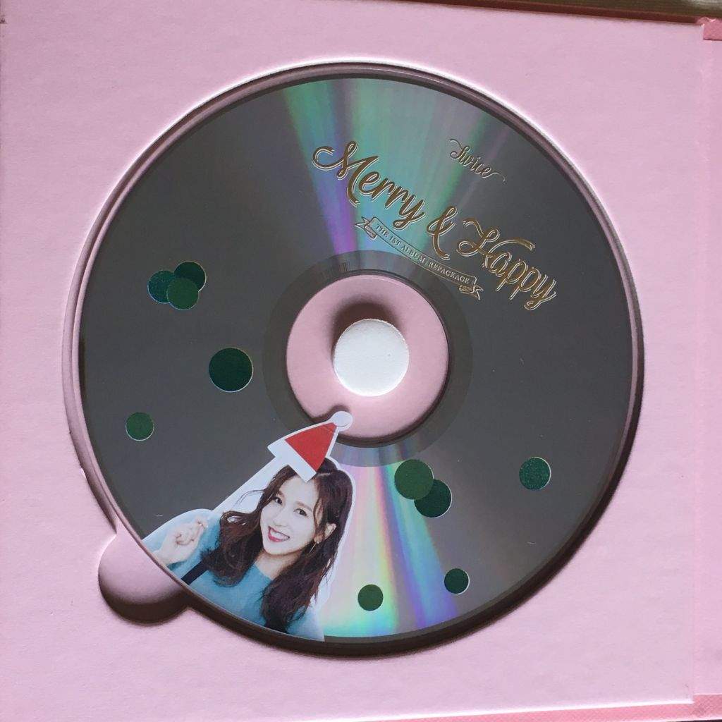 Merry Happy Album Unboxing Twice 트와이스 ㅤ Amino