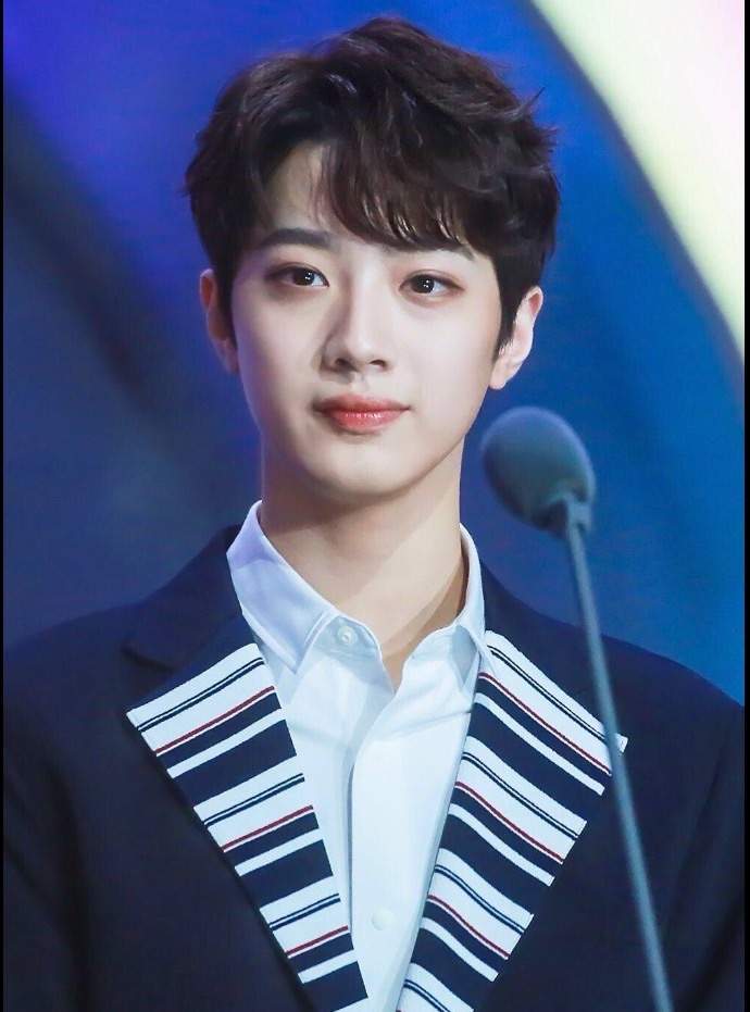 Lai Guanlin Fanart (Anime) | Wanna-One(워너원) Amino