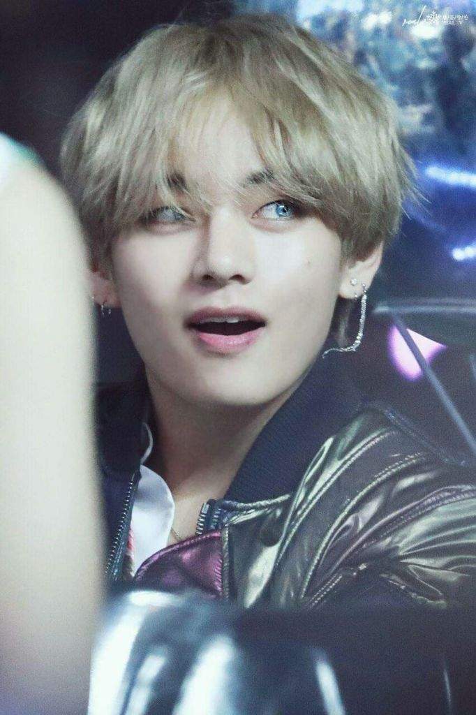 Kim Taehyung [V] | Wiki | ⭐BTS⭐ Amino