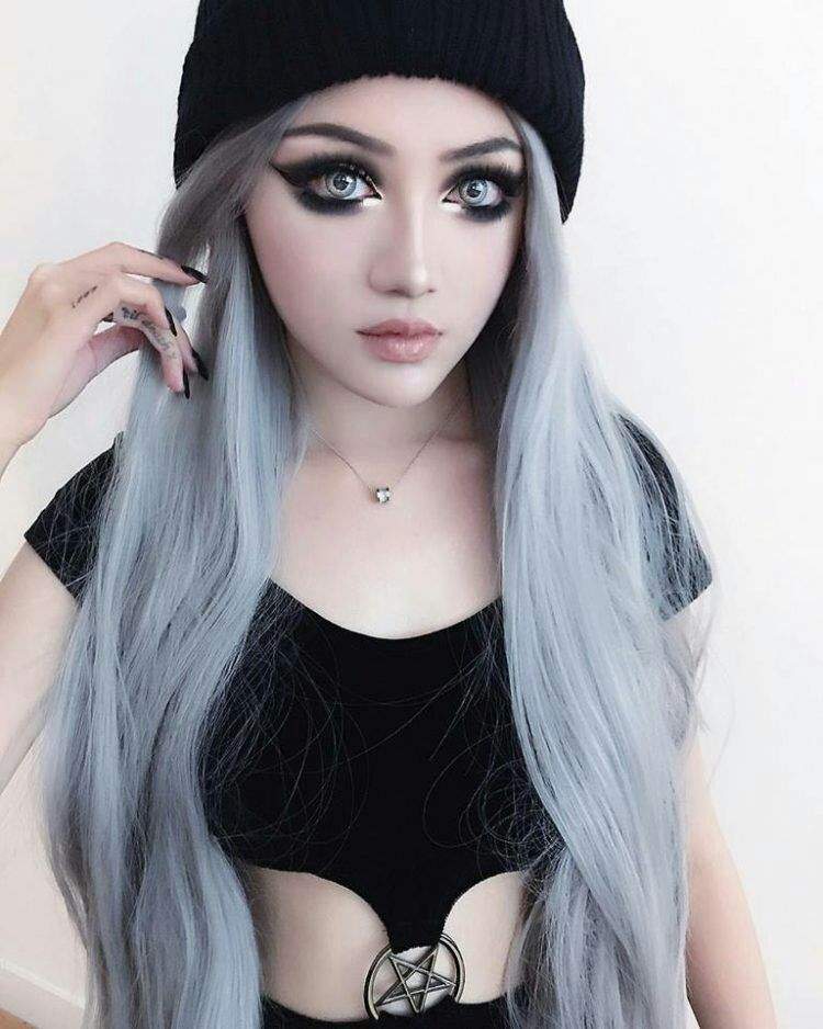 Christin Black