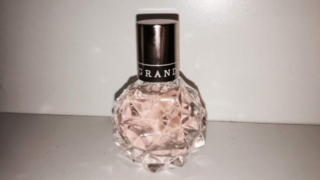 ariana mini fiorelli