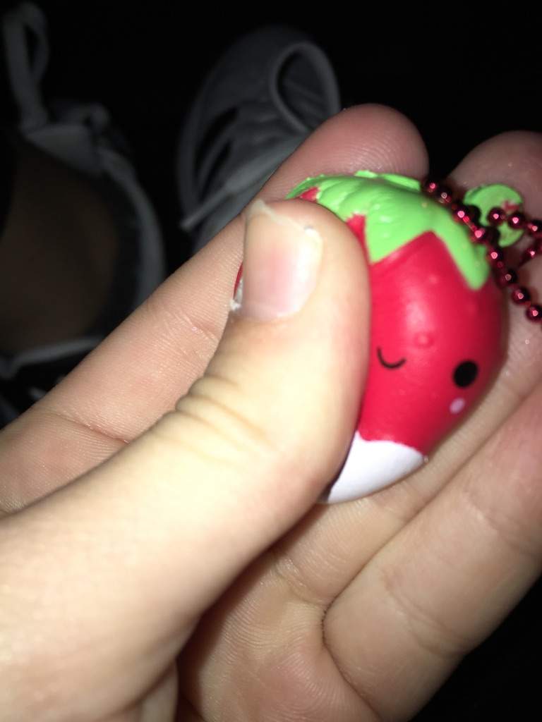 mini strawberry squishy