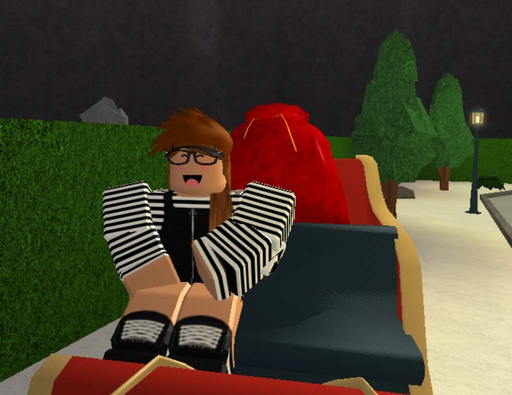 How To Sit In Roblox Bloxburg