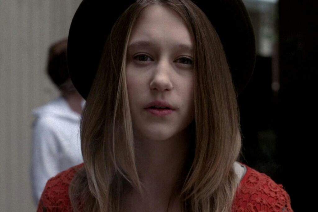 Taissa Farmiga | American Horror Story Brasil Amino