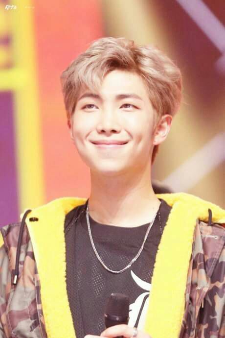SWEET AND CUTE DIMPLE KING KIM NAMJOON PICTURE COLLECTION | ARMY's Amino