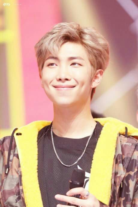 SWEET AND CUTE DIMPLE KING KIM NAMJOON PICTURE COLLECTION | ARMY's Amino