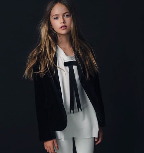 Kristina Pimenova Admirer Fashion Amino