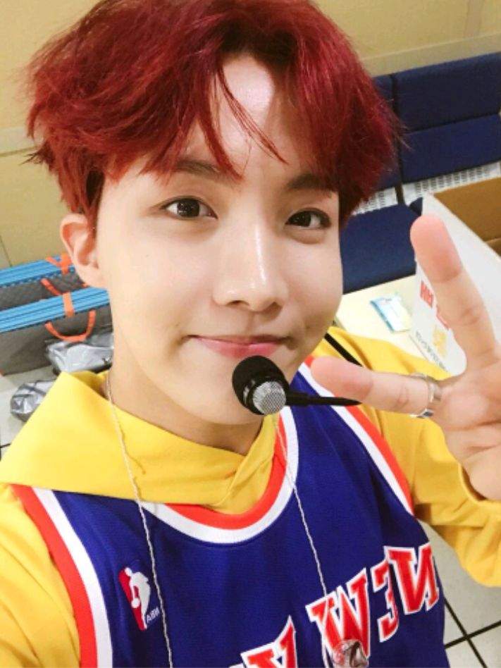 Me I Don T Really Like Guys With Red Hair Hoseok B Tch You