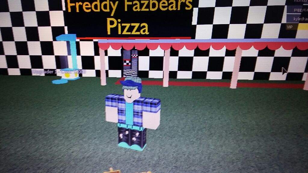 Progress On My Pizzaria On Roblox Five Nights At Freddy S Amino - freddy fazbear pizza game roblox