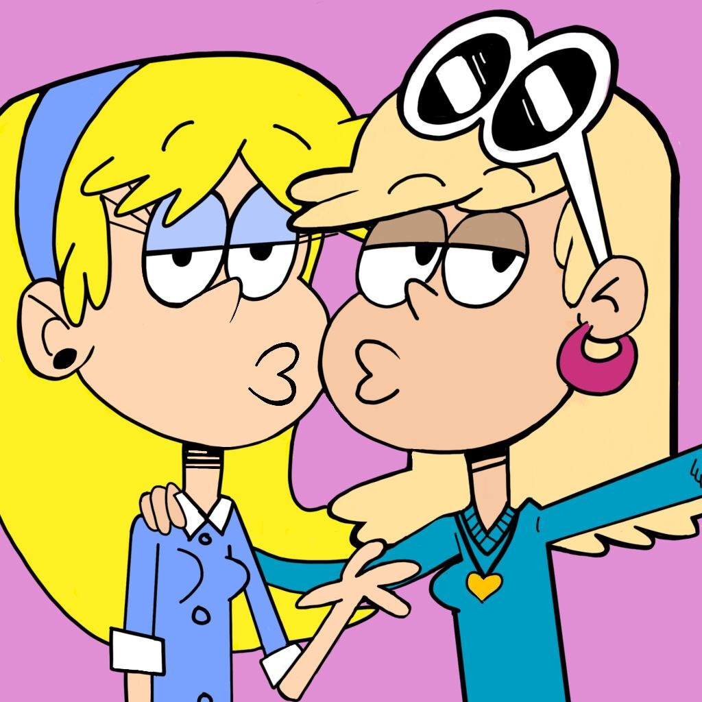 Leni and Carol Selfie | The Loud House Amino Amino