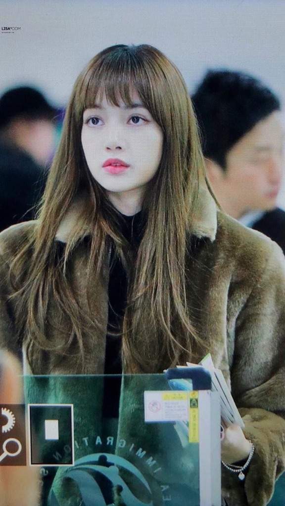 180120 LISA AIRPORT UPDATE ~ | Lalisa Manoban Amino