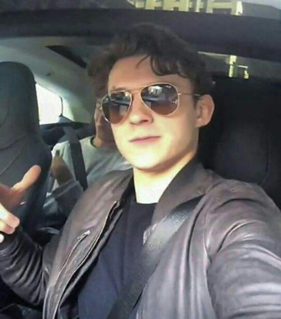 Pictures in which Tom is wearing glasses | Tom Holland Amino