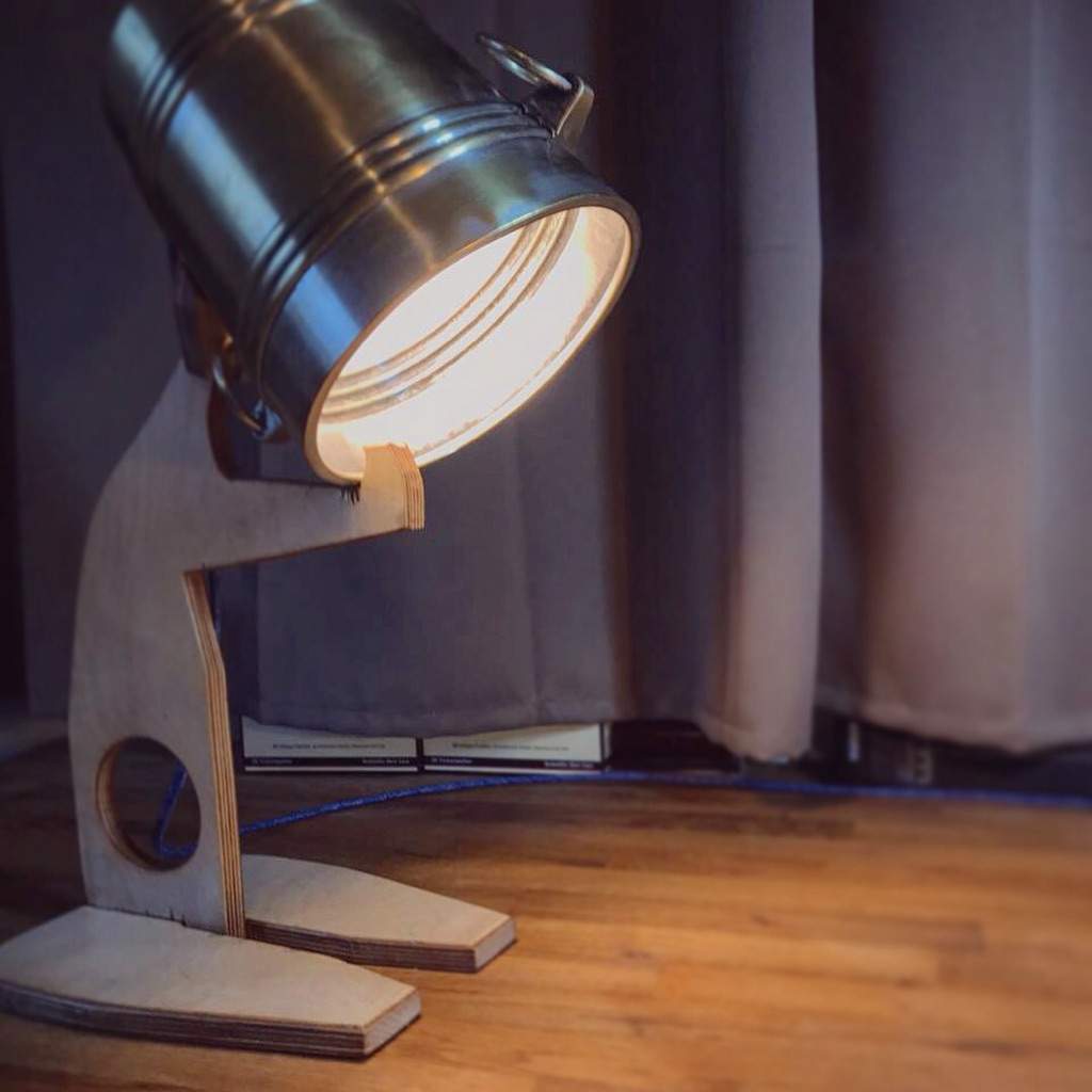 diy-desk-lamp-maker-amino