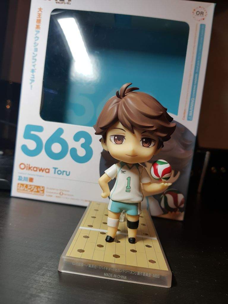 fake oikawa nendoroid