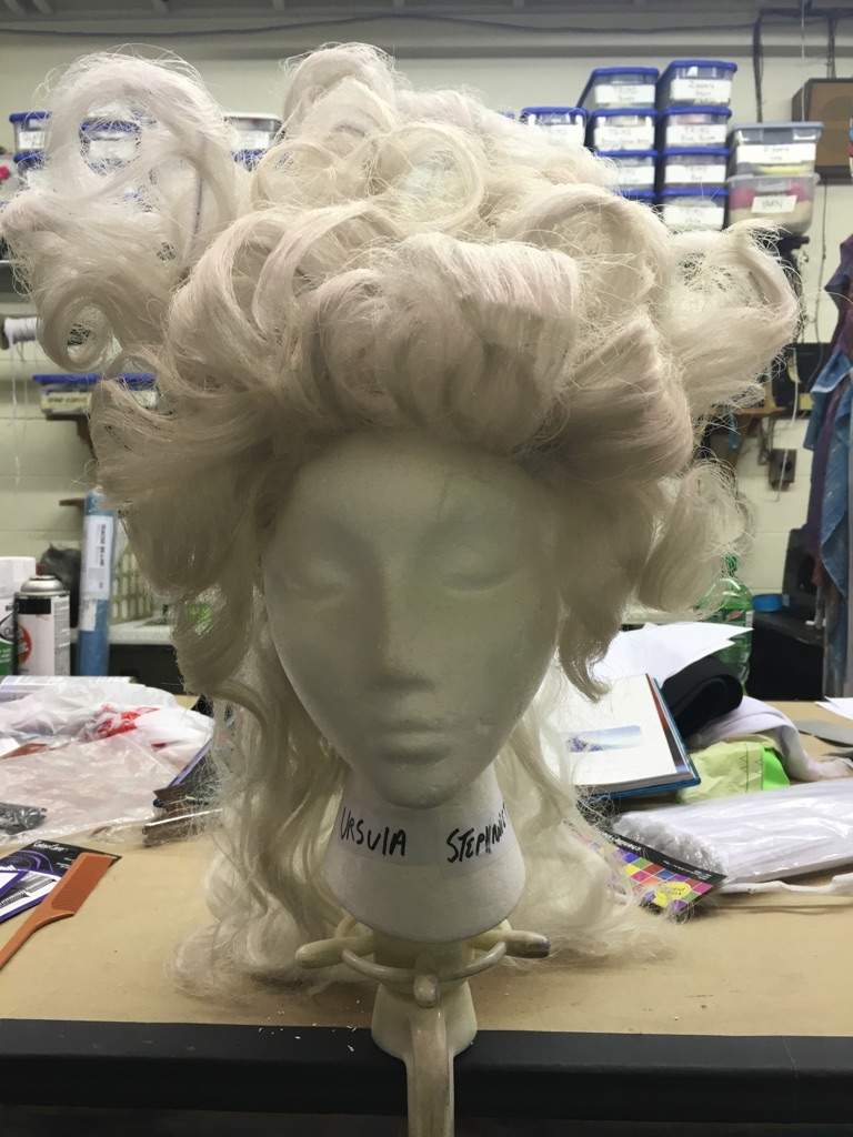 ursula wig