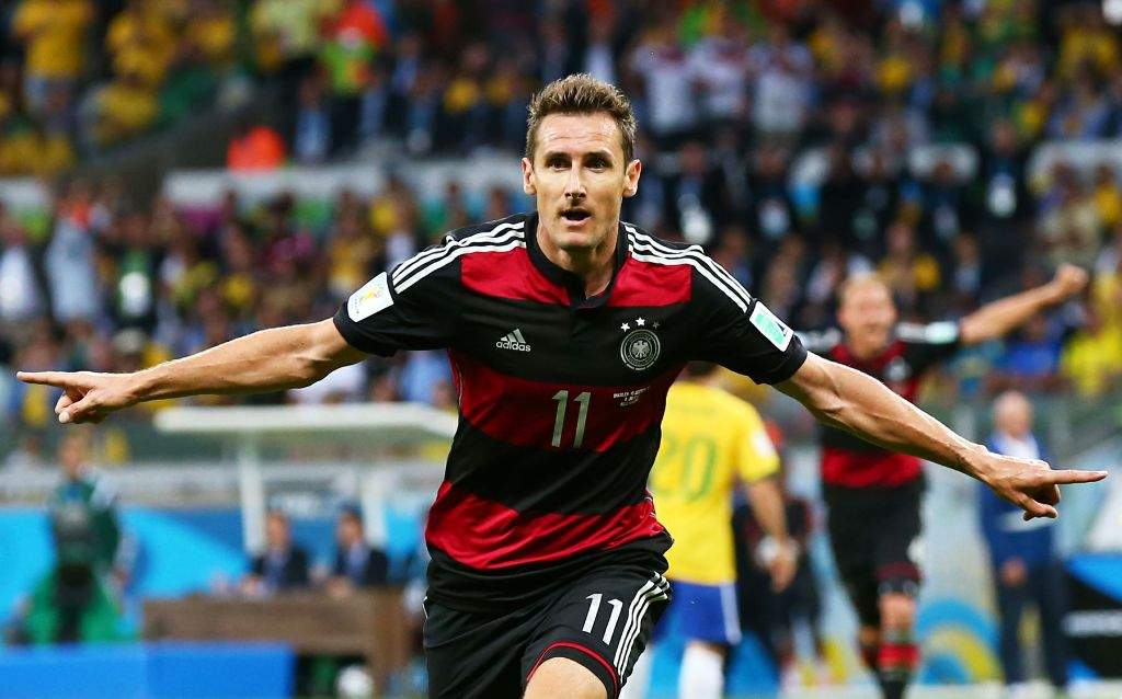 Miroslav Klose Wiki FOOTBALL™ Amino
