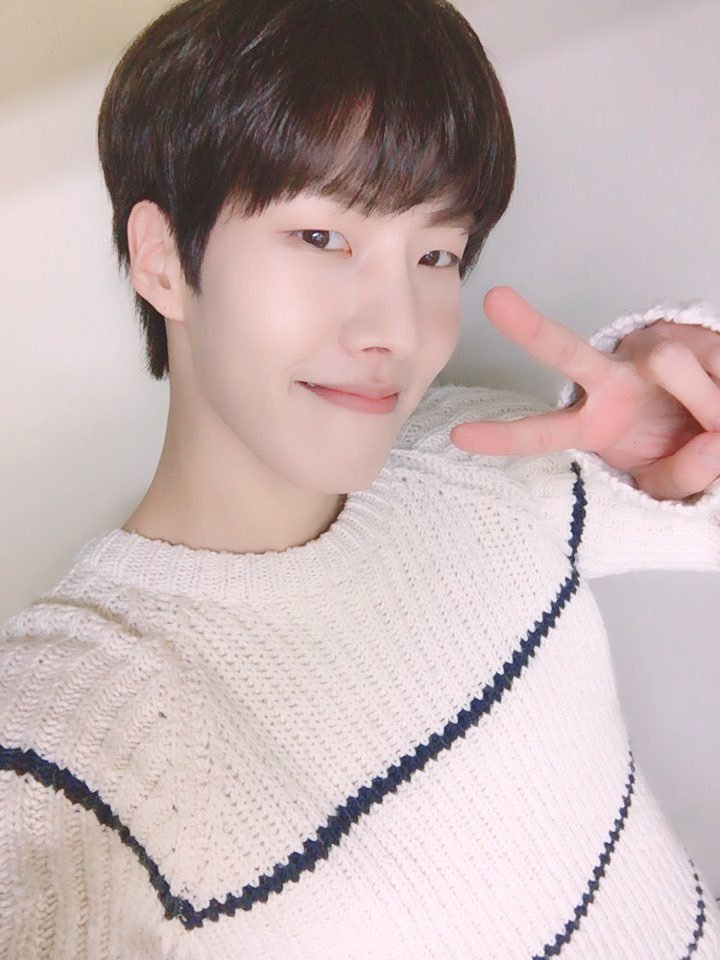 Lee Daeyeol | Golden Child | K-Pop Amino