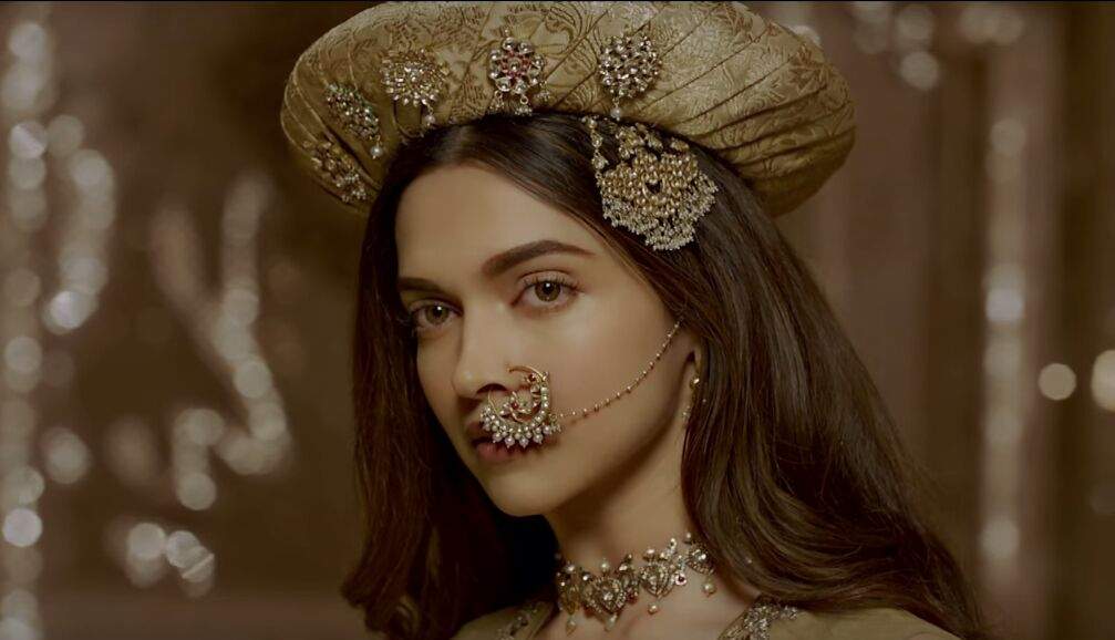 first day first show review of bajirao mastani torrent