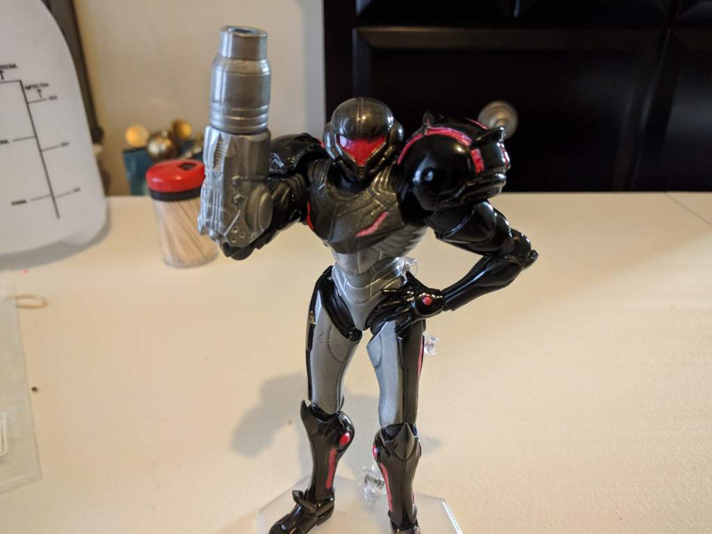 samus phazon suit statue