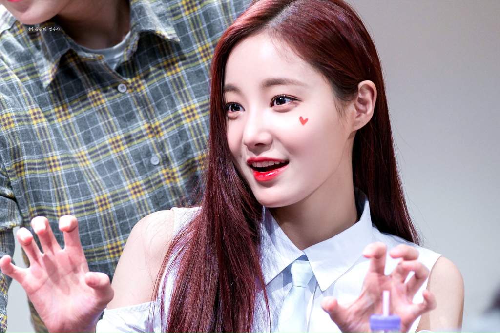 Yeonwoo s innocence