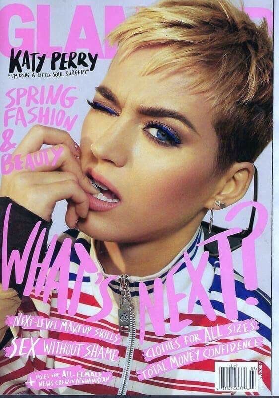 Katy Perry es portada de la revista “Glamour” de la edicion de Marzo 2018✨ | •KatyCats• Amino