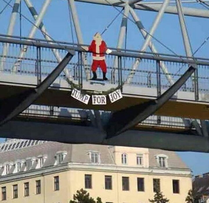 Take Down Thy Christmas Decorations Dank Memes Amino