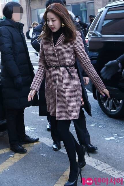 Dara At Taeyang And Min Hyorin S Wedding Dara Amino