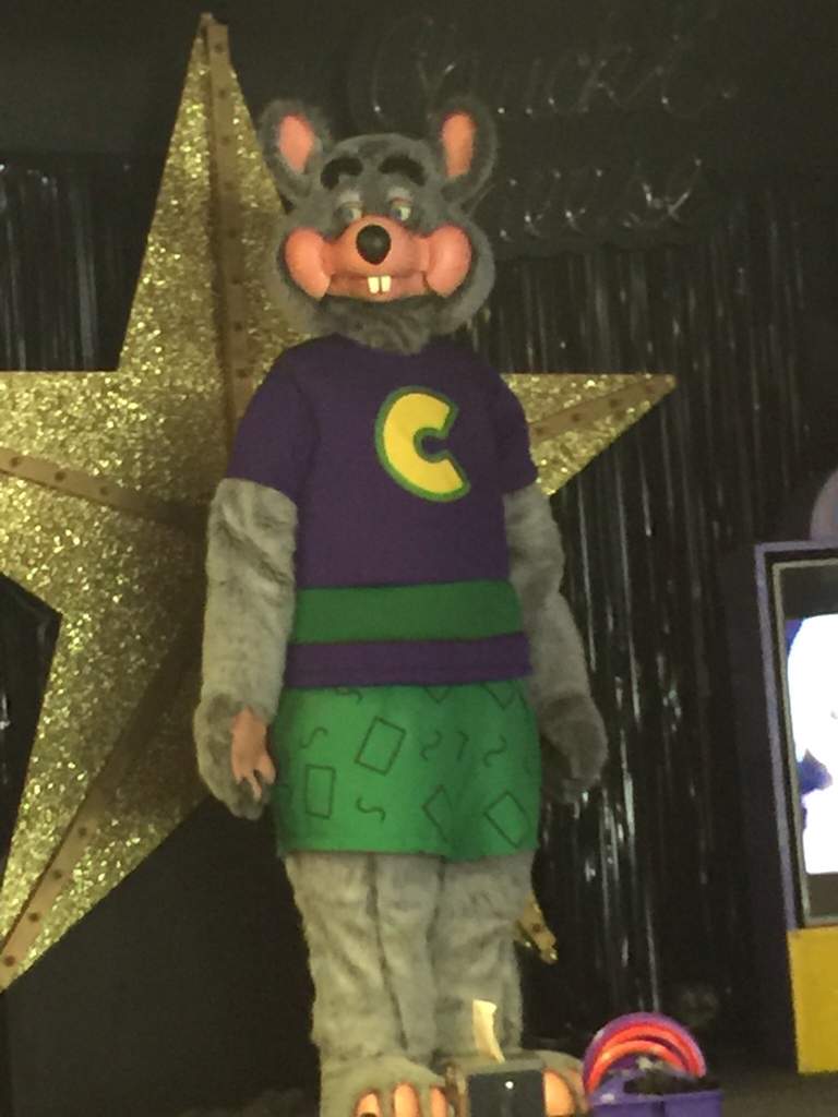 Best CEC I've Ever Been To! | Chuck E Cheese's Amino Amino