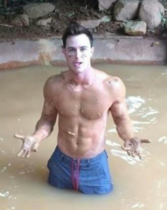 ryan kelley shirtless