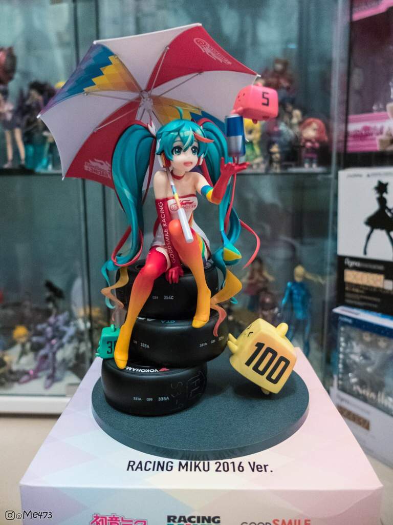 hatsune miku racing figure 2016