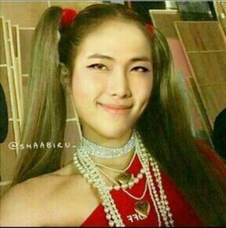 RM’s twin jennie from blackpink! 😂 | RM ARMY Amino