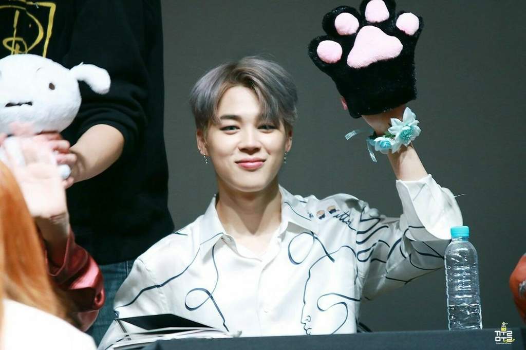 PARK JIMIN : fansign moments | ARMY's Amino