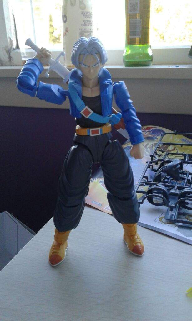 trunks bandai figure