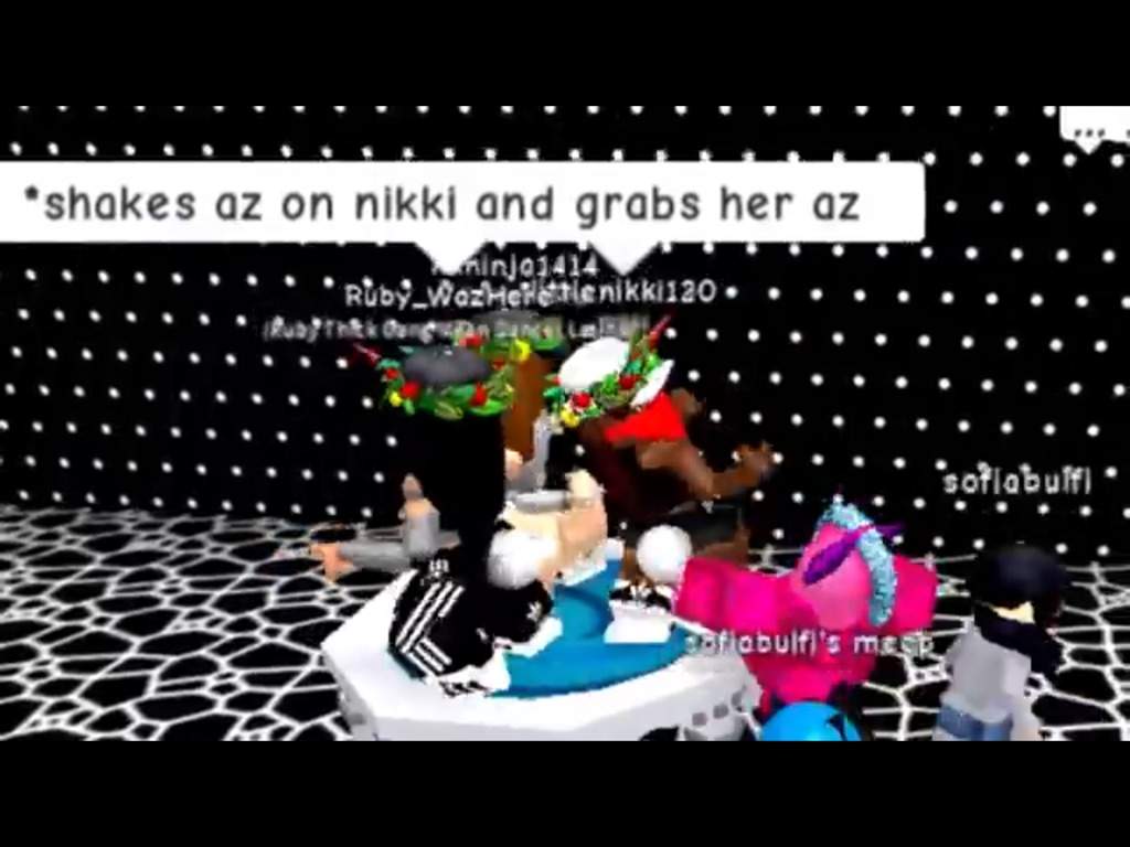 I Broke My Leg In Meep City Roblox Gamer Girl