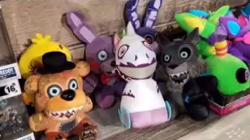 fnaf 2 plushies on desk