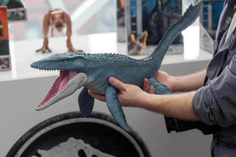 jurassic world mosasaurus toy