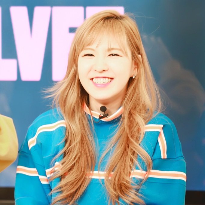 Happy Wendy Day~ 🎉🎉🎉 + [Wendy Appreciation Post] | K-Pop Amino