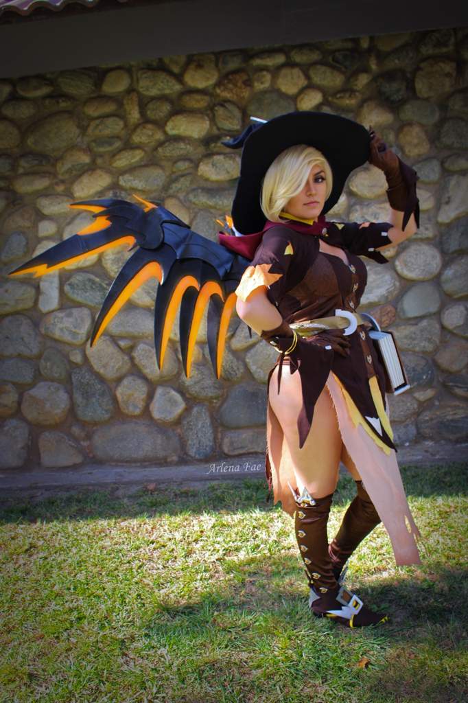 Witch Mercy Cosplay Amino