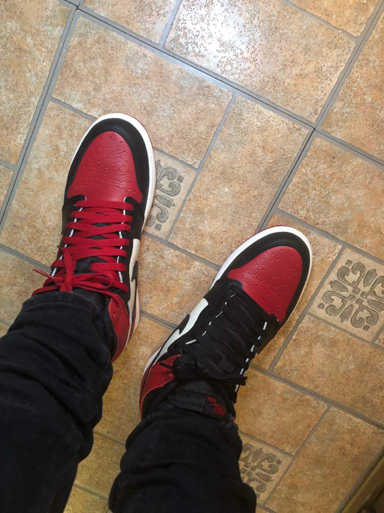 bred toe 1 red laces