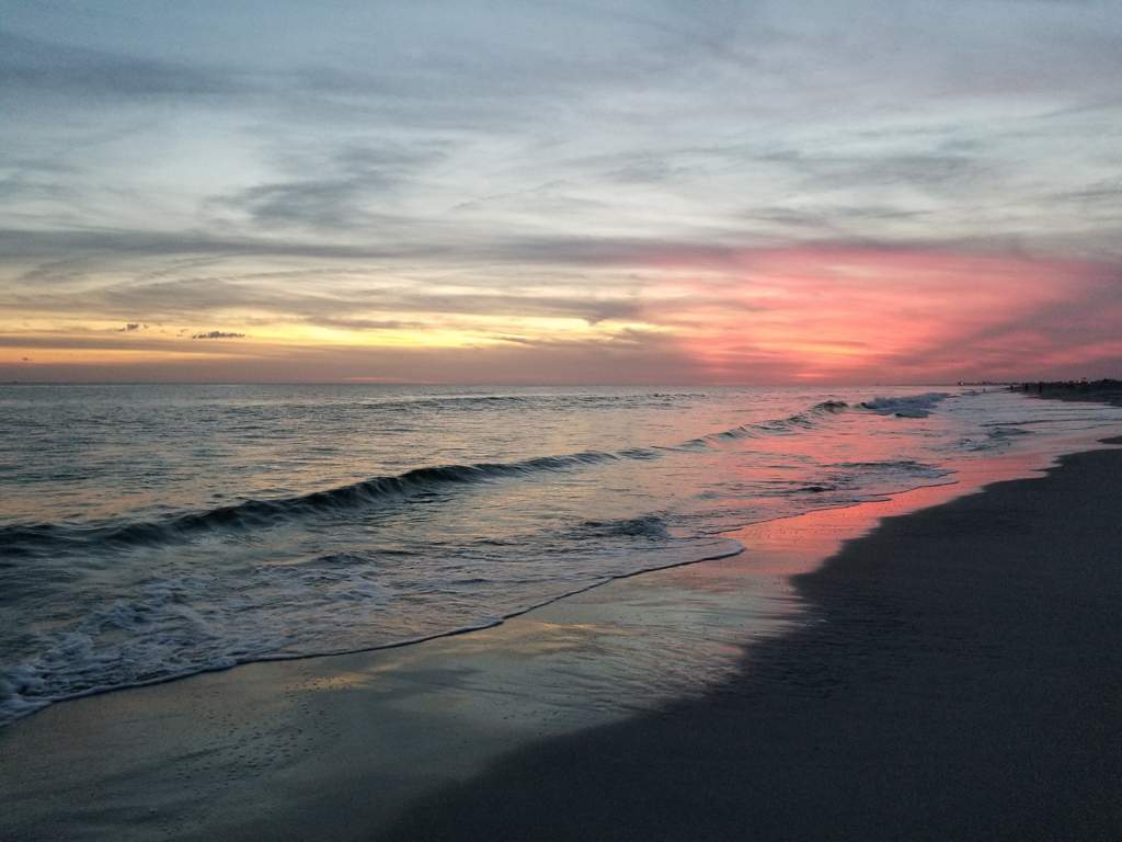 🌊 North Carolina's Sunrise And Sunset By The Beach! 