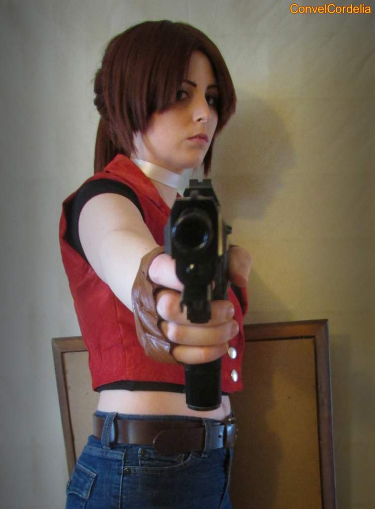 Claire Redfield RECVX Wiki Cosplay Amino