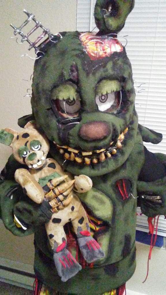 Salvaged Springtrap cosplay ((complete)) | Five Nights At Freddy's Amino