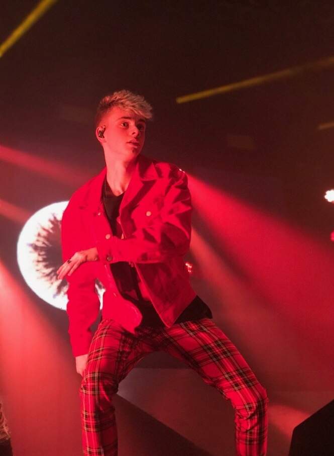 Corbyn Besson 🌽 | Wiki | Why Don't We Amino