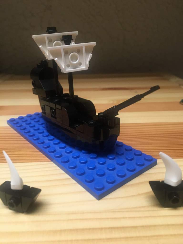 lego mini ship