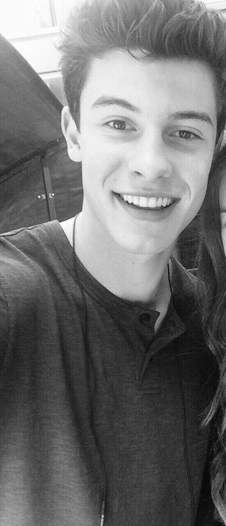 Black and White Photos by Shawn Mendes | Shawn Mendes Brasil🇧🇷 Amino