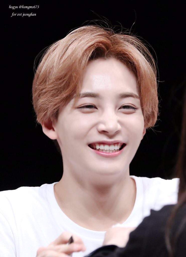 Yoon jeonghan has an amazing smile💓💕 | Carat 캐럿 Amino