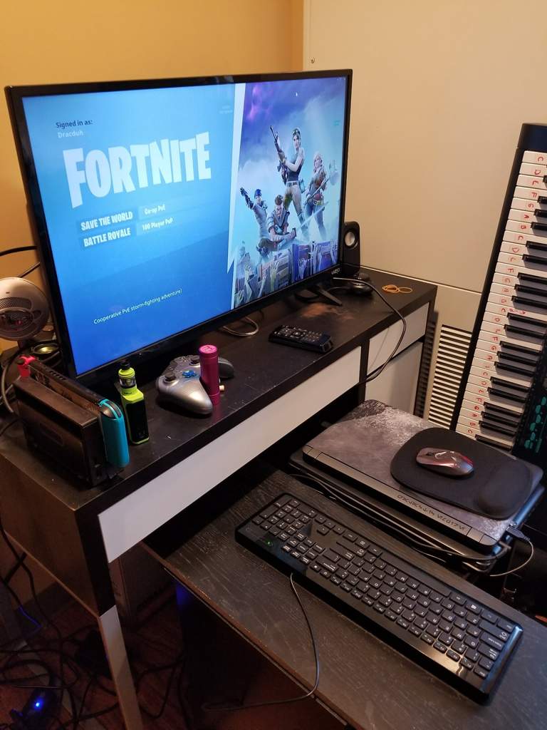 nothing like a good pc gaming set up for fortnite - how to be good in fortnite pc