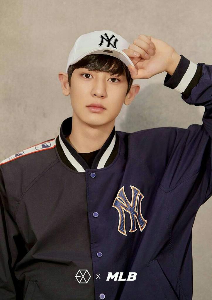 EXO >