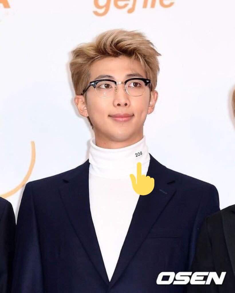 Namjoon + glasses appreciation | ARMY's Amino