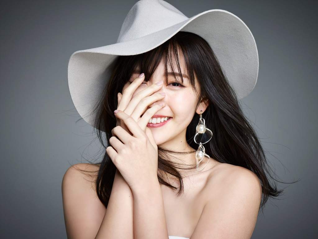 Suzuki Airi - 1st Album Details | Jpop Amino